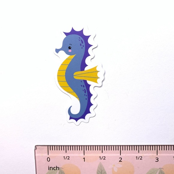 Seahorse Vinyl Sticker - Picture 2 of 2